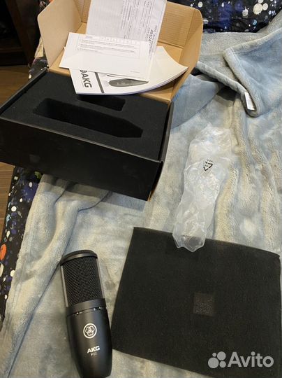 Микрофон AKG P120