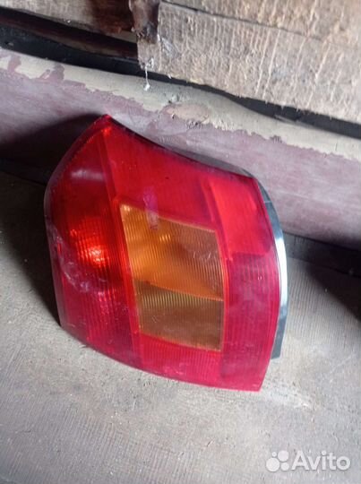 Задние фонари