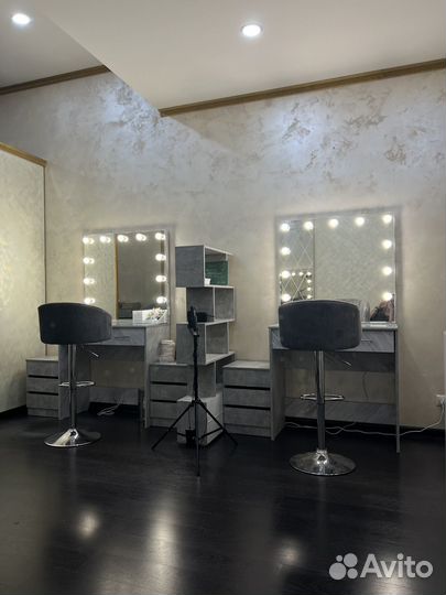 Аренда места мастера бровиста/визажиста