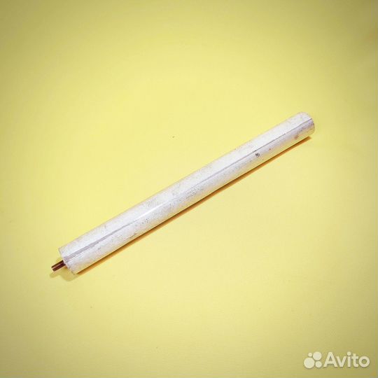 Магниевый анод D20 L200 M5x10 Ariston