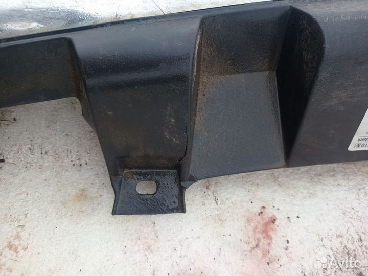 Решетка радиатора передняя Opel Zafira B