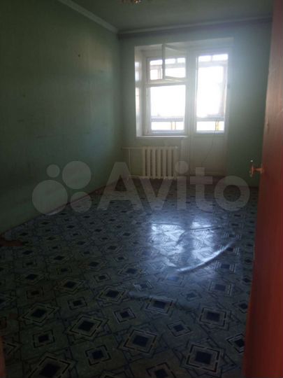 2-к. квартира, 54 м², 3/3 эт.