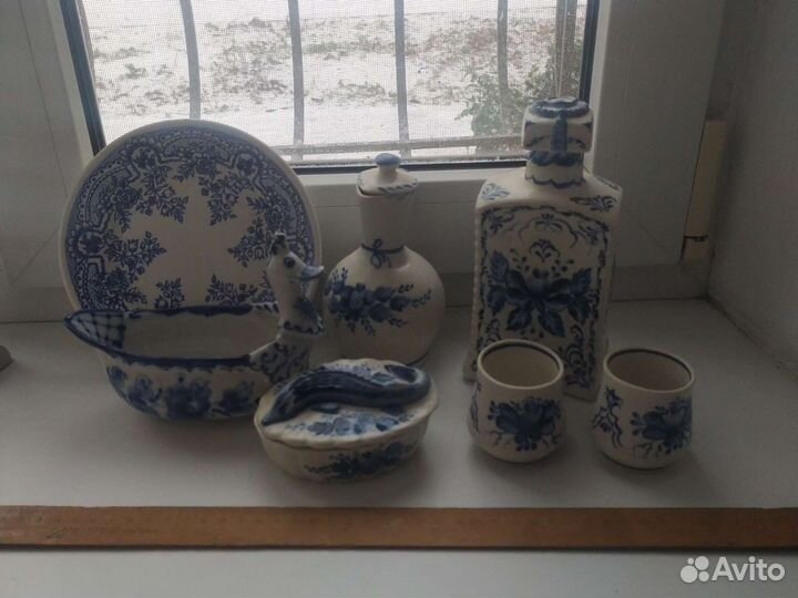 Набор посуды гжель