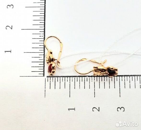 Золотые серьги