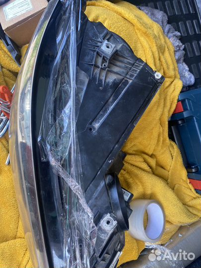 Фара Volkswagen tiguan 1