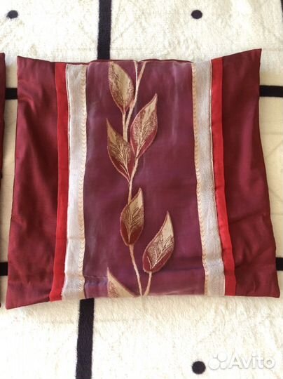 Декоративные наволочки, скатерть