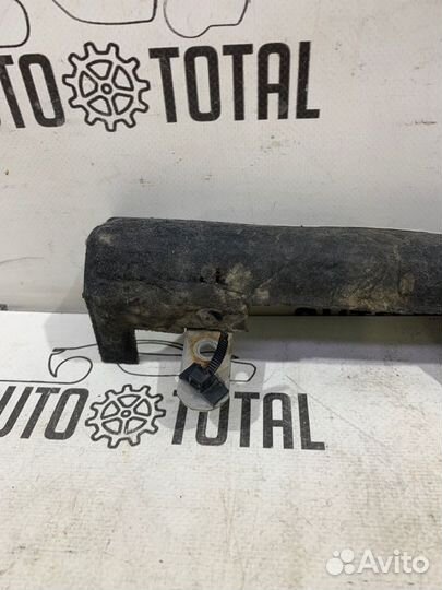 Тепловой экран Opel Corsa D Z14XEP 2008