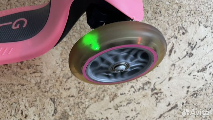 Самокат трехколесный globber