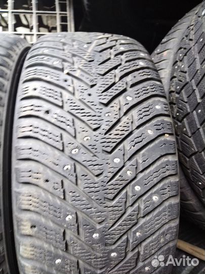 Nokian Tyres Hakkapeliitta 8 235/50 R18 101T