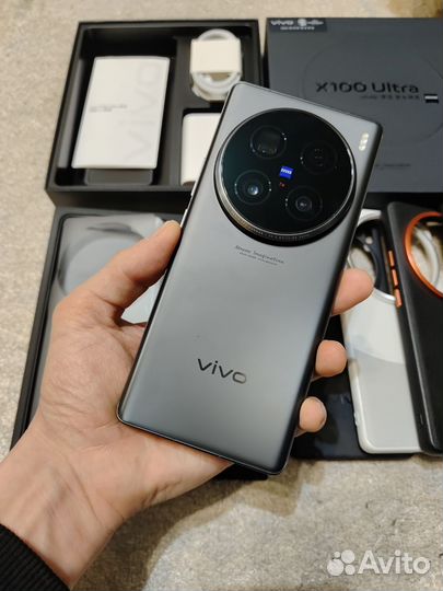 Vivo X100 Ultra, 16/512 ГБ