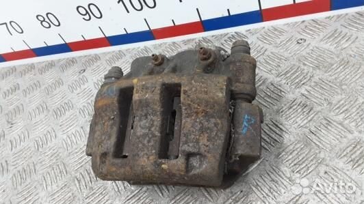 Суппорт тормозной передний правый renault master 2