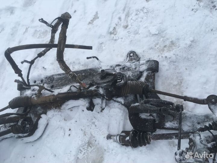 Подрамник/Балка подмоторная Ford Fusion