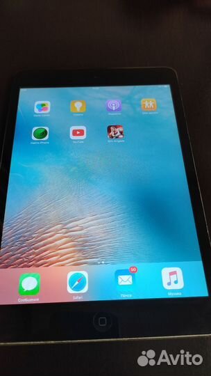 Apple iPad mini 16Gb Wi-Fi Black (MD528TU/A)