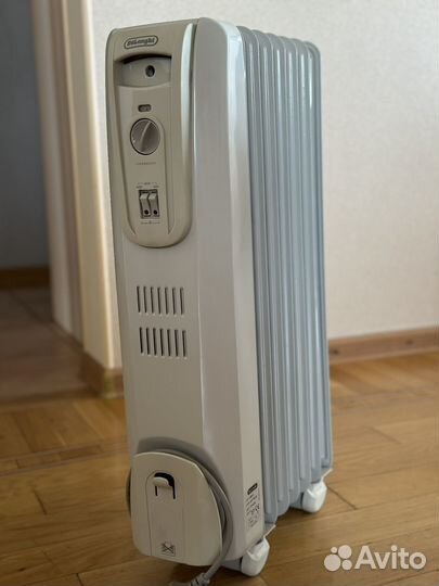 Масляный обогреватель delonghi
