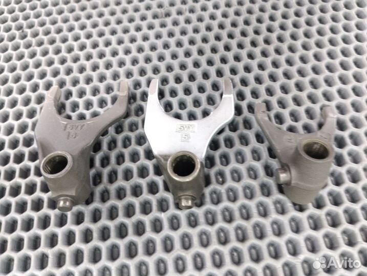 Yamaha YZF R1 2004-2005 вилки кпп