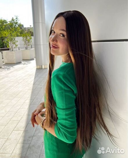 Парик светло-коричневый прямой