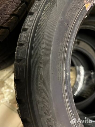 Roadstone Winguard Spike 255/55 R17 98T