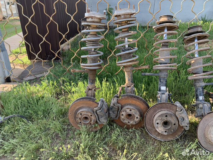 Стойки передние на ваз взборе пара