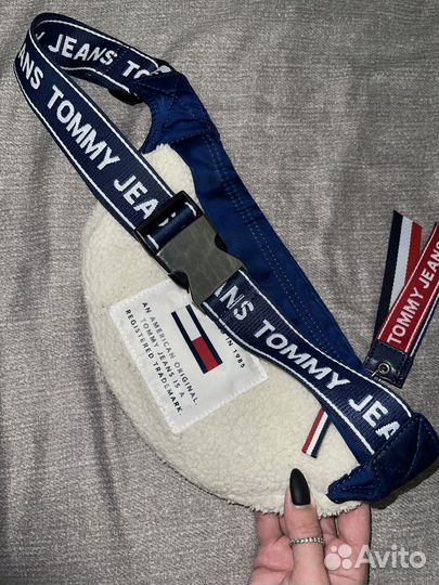 Сумка Tommy Jeans