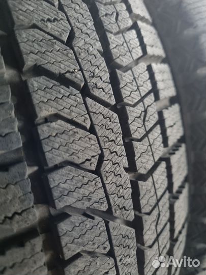 Toyo Observe GIZ2 165/70 R14 81Q