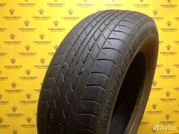 Bridgestone Sneaker 205/65 R15 92V