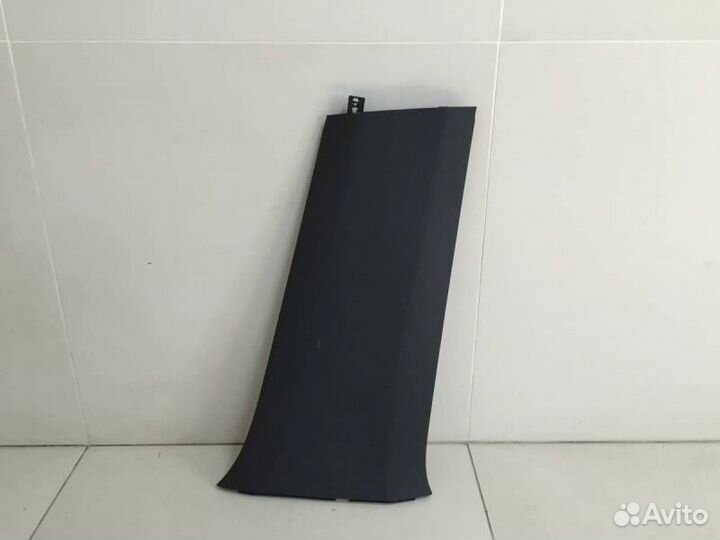 Обшивка стойки Volkswagen Polo Sed RUS 2011