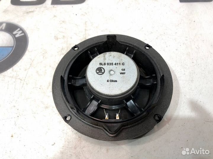 Динамик задний Skoda Yeti 5L 1.2 cbzb 2010
