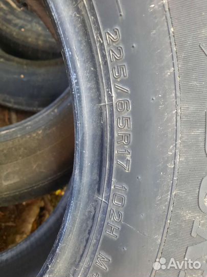 Dunlop Grandtrek MT1 225/60 R17