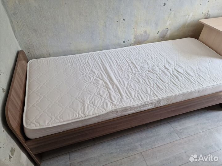 Детская кровать с ортопедическим матрасом