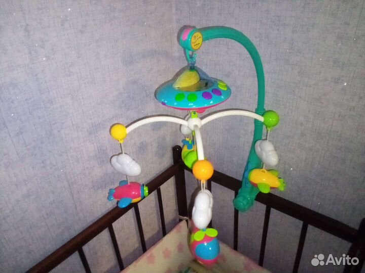 Мобиль с проектором звёздного неба