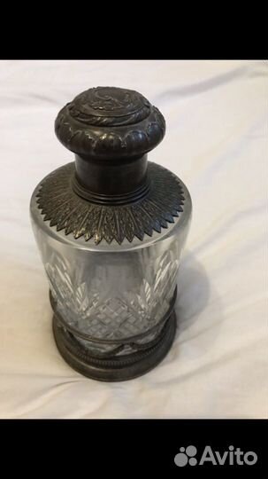 Старинный флакон
