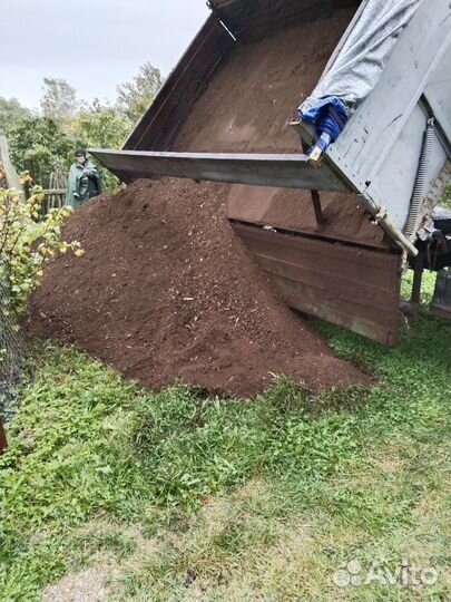 Навоз Земля плодородная Торф Опилки