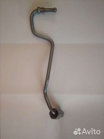 Трубка топливная