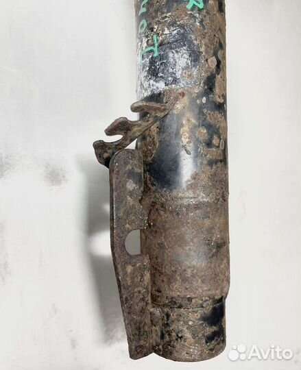 Стойка передняя в сборе Ford Scorpio