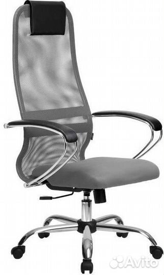 Офисное кресло руководителя