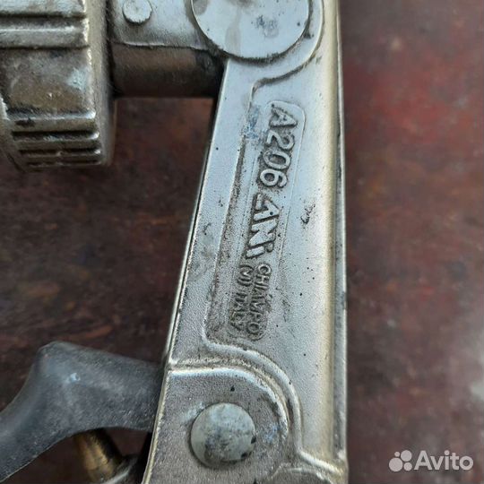 Пистолет антигравийный