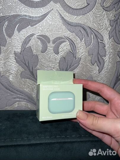 Чехол на airpods pro