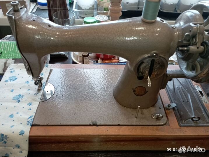 Швейная машинка ручная СССР