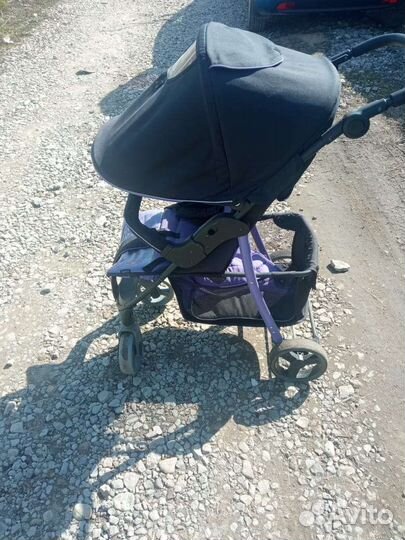 Прогулочная коляска
