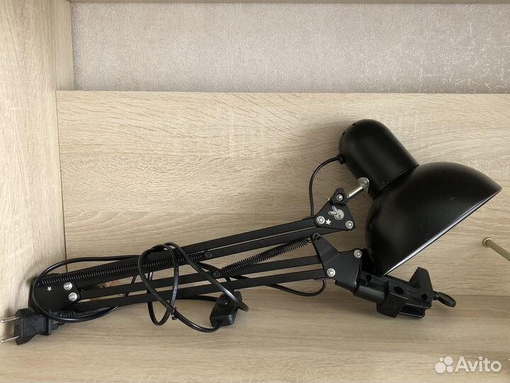 Лампа настольная для маникюра бу