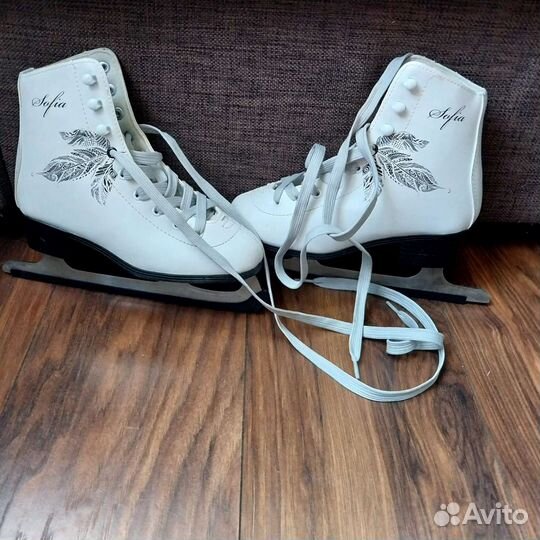 Коньки фигурные
