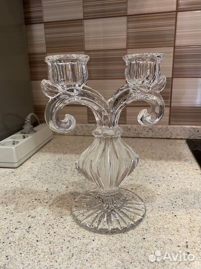 Подсвечник из стекла