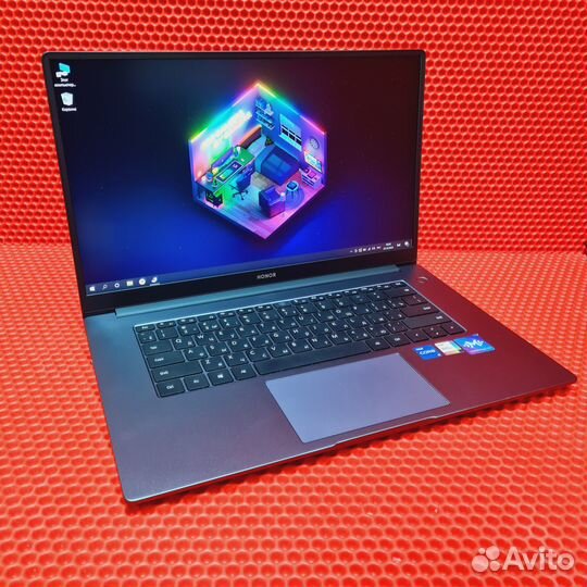 Honor MagicBook Intel i5-1135G7 Touch ID (топ)