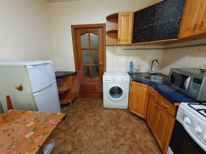 1-к. квартира, 33 м², 1/9 эт.