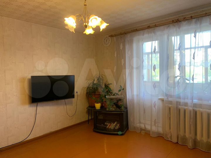 3-к. квартира, 65 м², 3/9 эт.