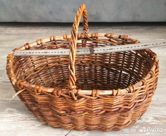 Корзины плетеные из ивы. Ручная работа
