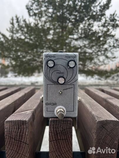 Гитарная педаль Delay