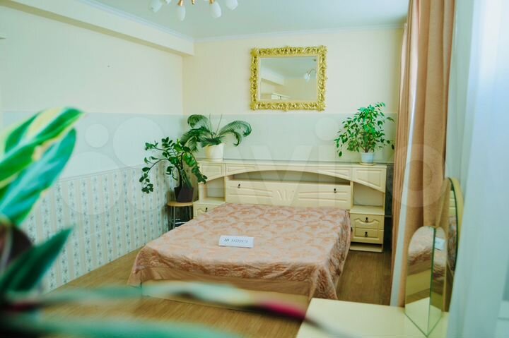 2-к. квартира, 47 м², 1/3 эт.