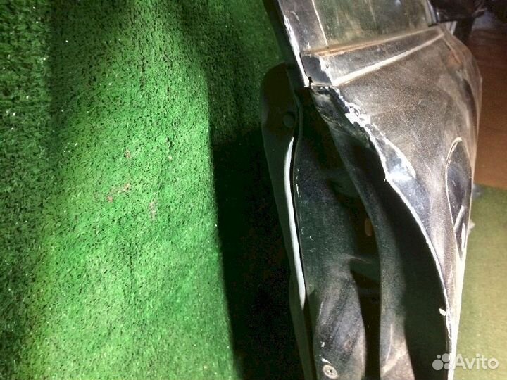 Дверь передняя правая Mitsubishi Galant E55A Черна