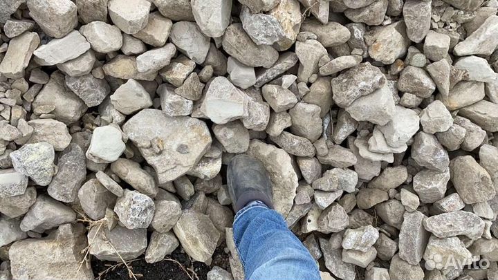 Песок, вторичный щебень, чернозем